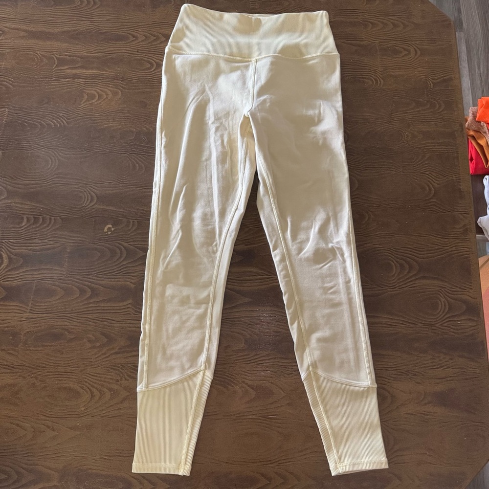 Alo Yoga Alosoft 7/8 Lounge Leggings- Yellow
